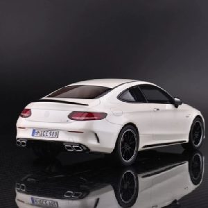 1:32 Benzs C63S Coupe Alloy Car Model Diecast Metal Toy Vehicles Car Model Collection Simulation Sound and Light Childrens Gifts