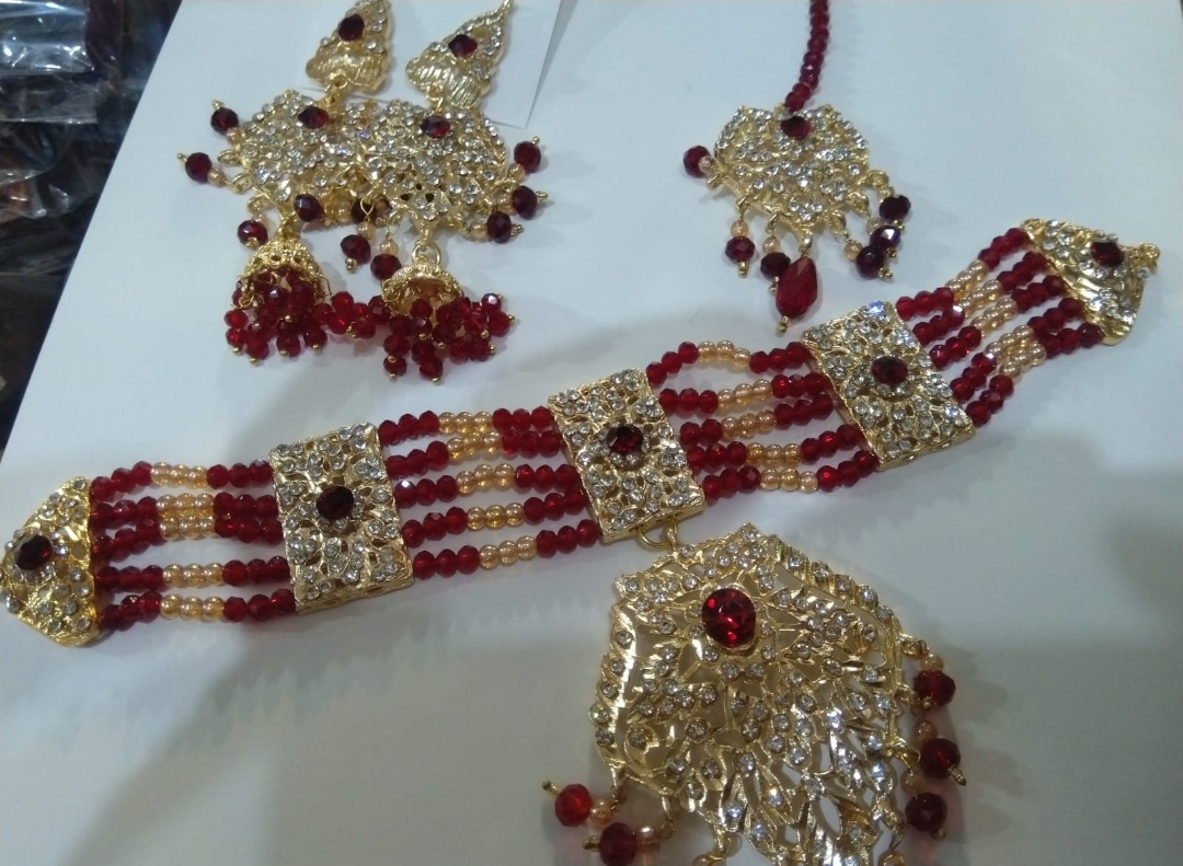 Ladies Stylish Necklace With Earrings Set with Bindi for Beautiful Woman and Girls-Jewelry