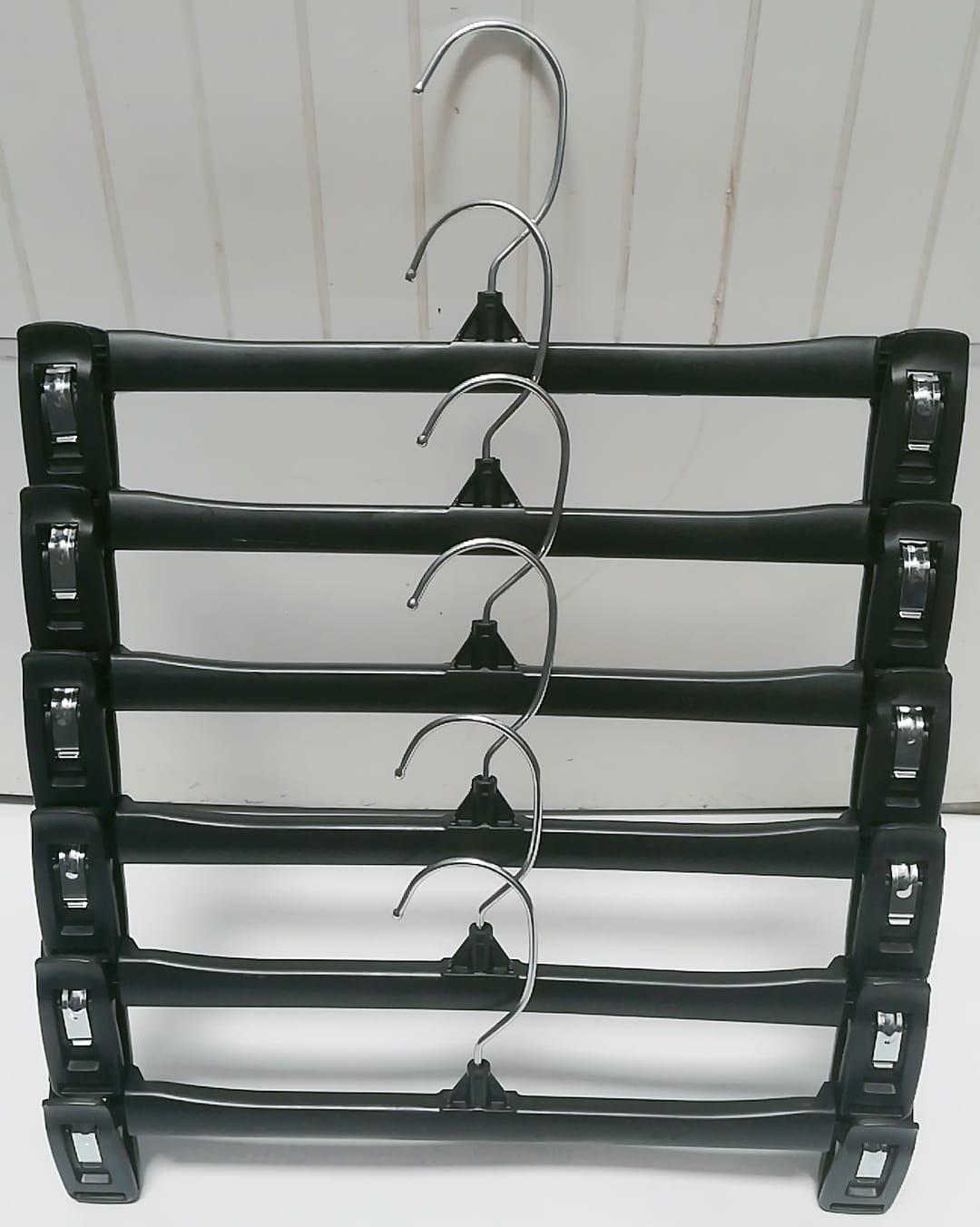 Pack Of 10 - Plastic Hanger Pants Skirt Hangers, Trouser Holder 3720