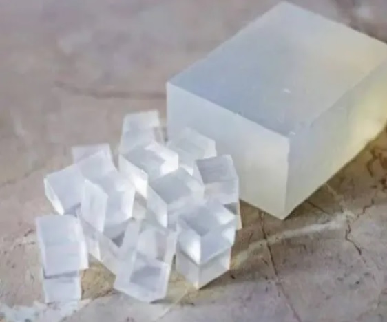 Soap Base transparent 500g Melt and Pure Glycerine Soap Base for Crafting and Soap Making