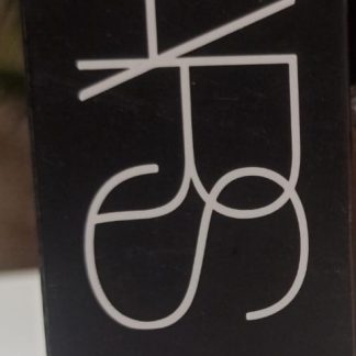 NARS Natural Radiant Longwear Foundation (45 mL/ 1Fl.Oz.)